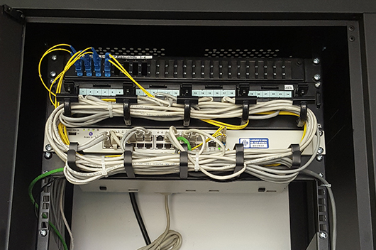 Espacio Cívico La Rosaleda - Sustitución armario rack